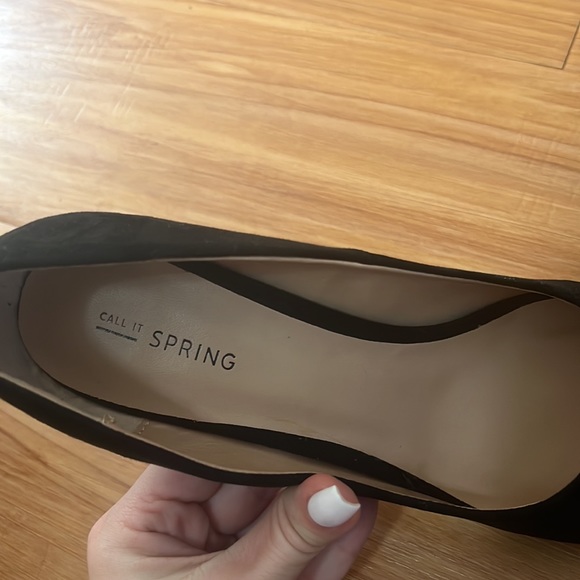 Heels - Picture 4 of 4